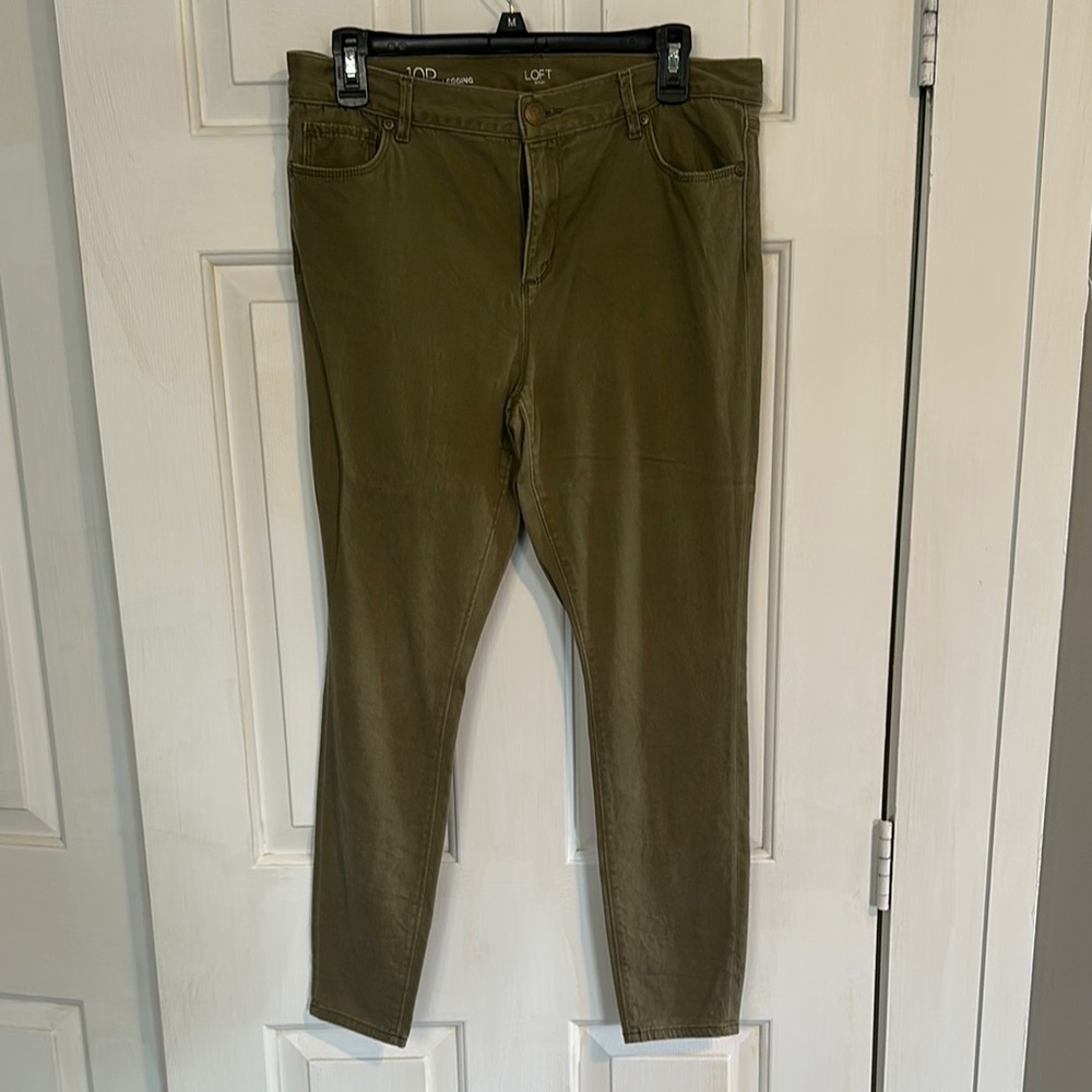 Loft green jegging size 10P